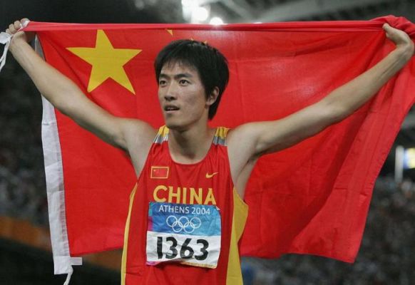 刘翔12年受了什么伤？伦敦奥运会 刘翔