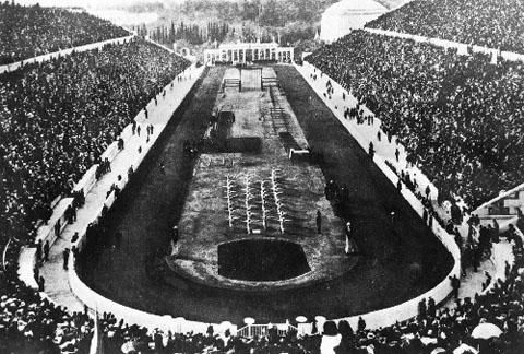 奥运会是几年一办？1944年奥运会