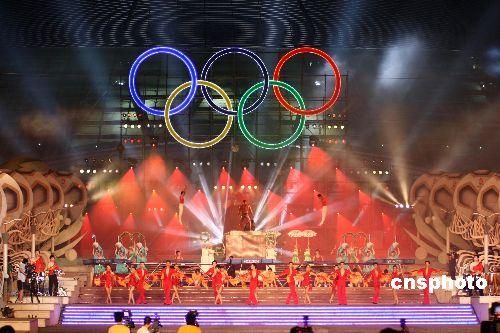 2008年北京奥运会倒计时100天晚会北京欢迎你有哪些人唱（奥运会倒计时晚会）