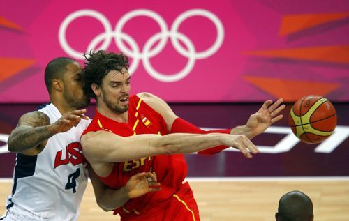 求08年北京奥运会美国男篮VS西班牙决赛的中文解说高清视频（2008奥运会美国男篮vs西班牙）