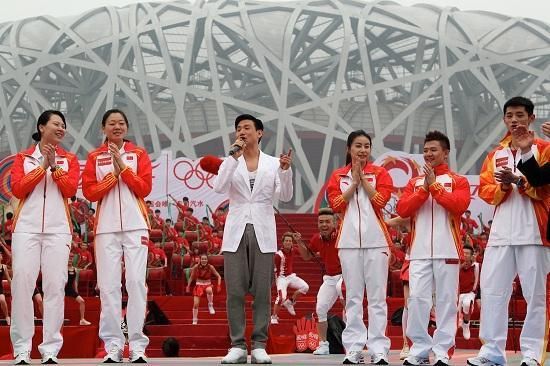 08年奥运会唱北京欢迎你是黎明还是张学友（2008年奥运会开幕歌曲）